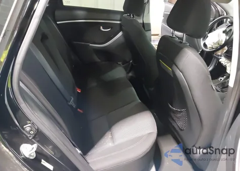 2013 Hyundai Elantra z USA, uszkodzony, nr VIN KMHE35LE4DU059463